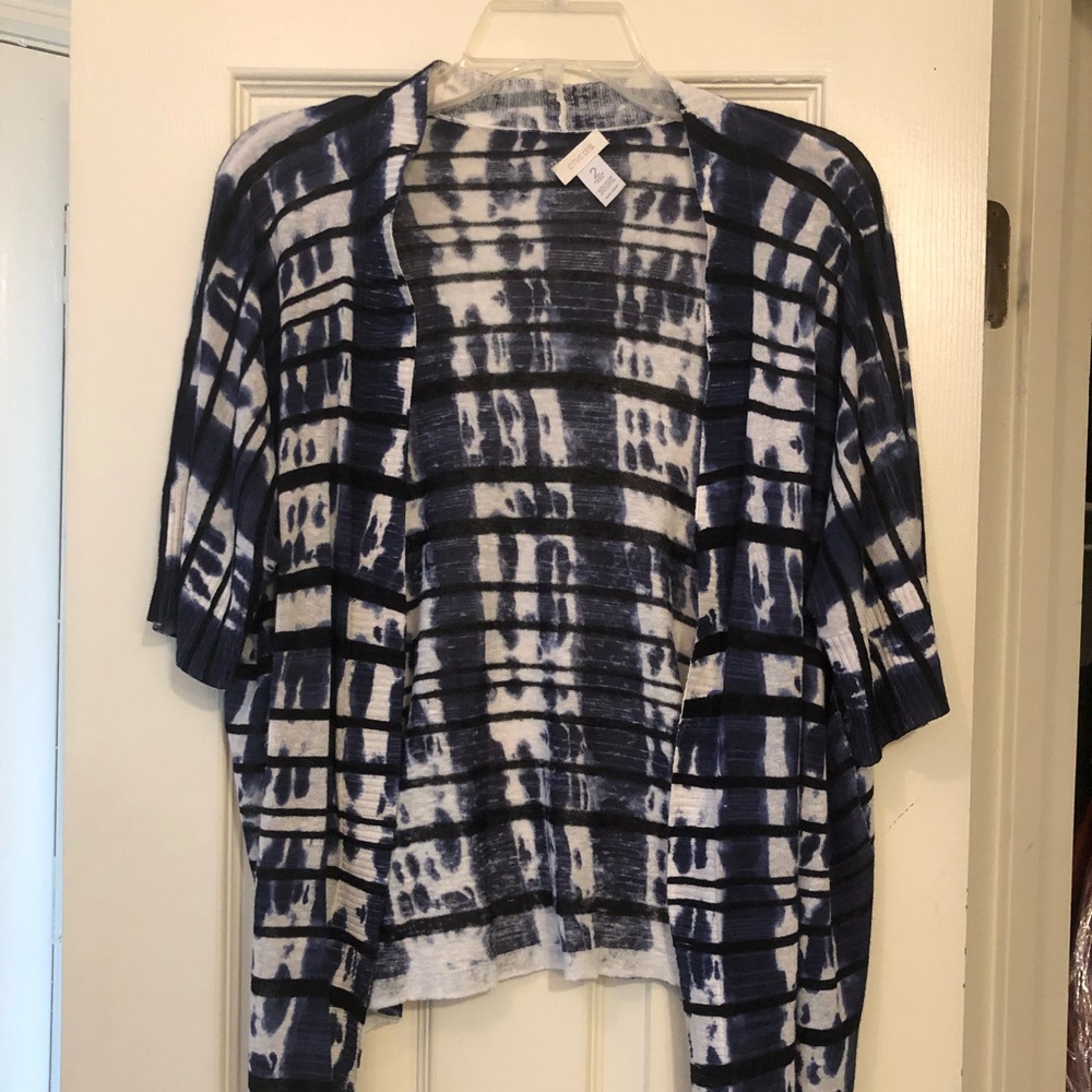 Chico’s lightweight short sleeved sweater